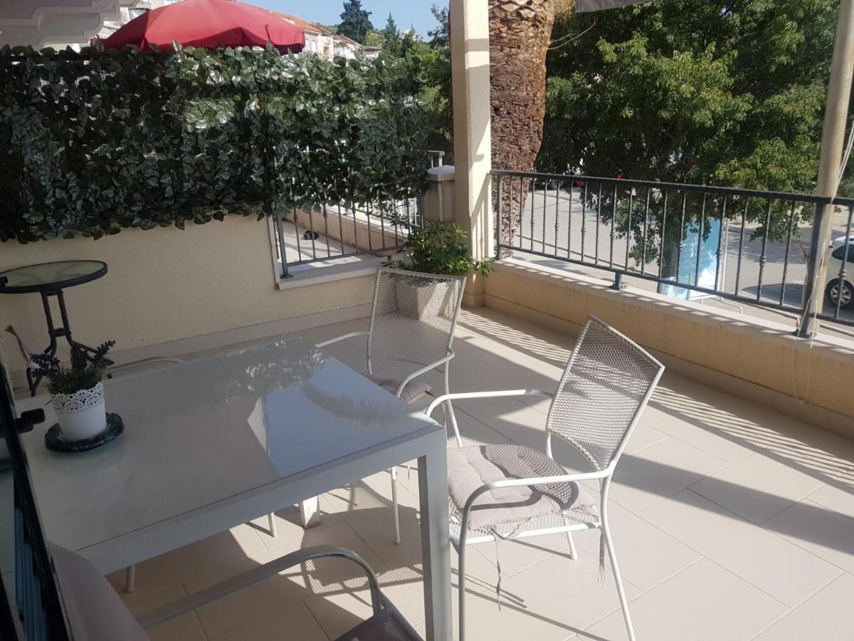 Apartment Dalma Podgora Luaran gambar